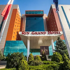 Rin Grand Bukarest